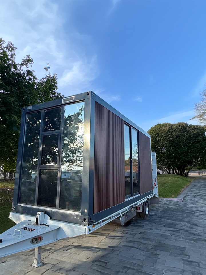 Tiny-home-orange-outback-pod-central-west